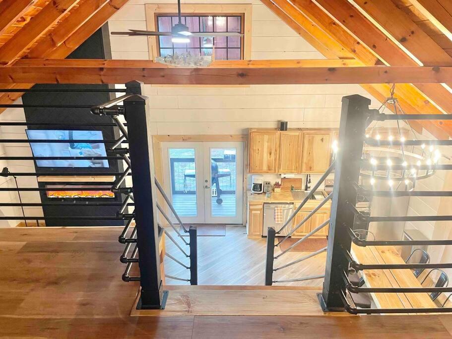Modern Lake Side Nest• Hotub Fenced Yard King Beds Sevierville Zewnętrze zdjęcie