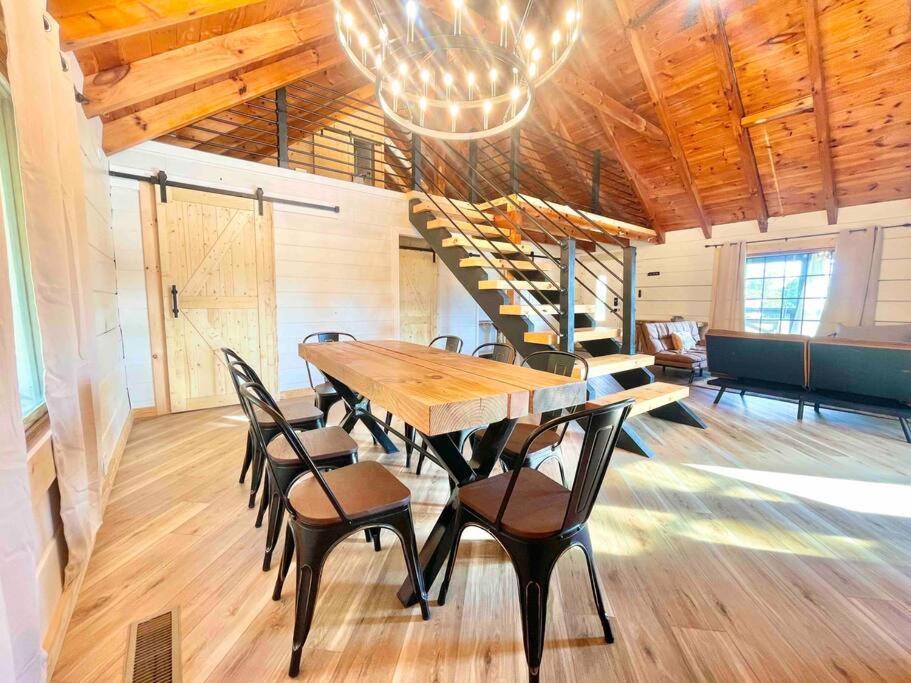 Modern Lake Side Nest• Hotub Fenced Yard King Beds Sevierville Zewnętrze zdjęcie