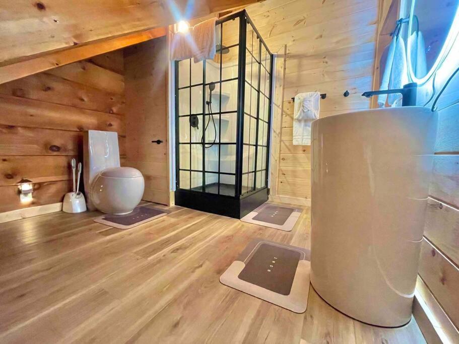 Modern Lake Side Nest• Hotub Fenced Yard King Beds Sevierville Zewnętrze zdjęcie